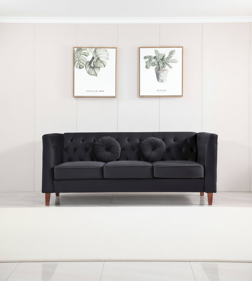 Fancher Kittleson Classic Chesterfield Sofa